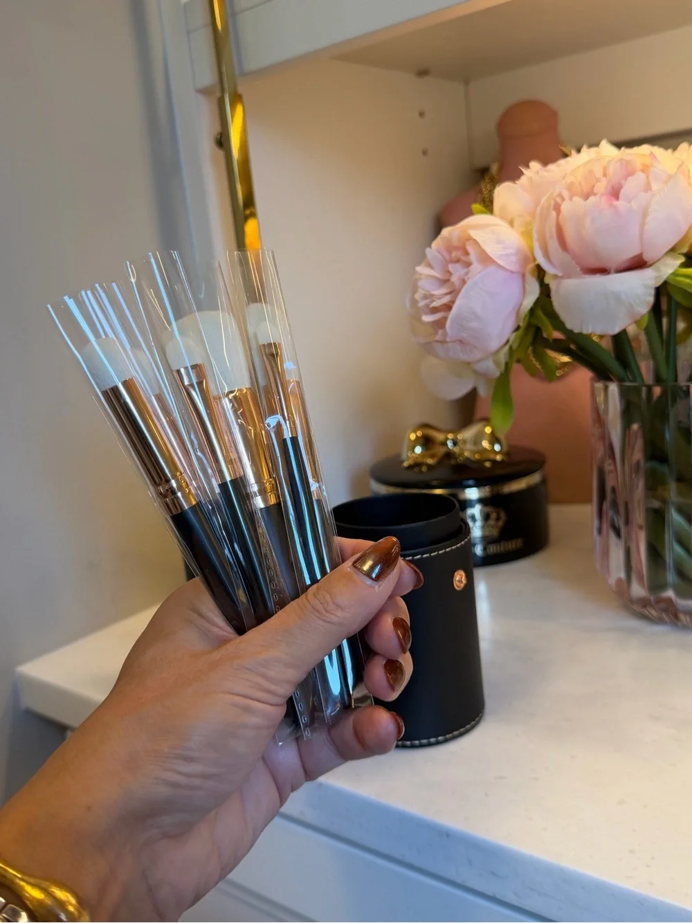 Morphe NWOT Black Brush Set with faux leather storage display travel case